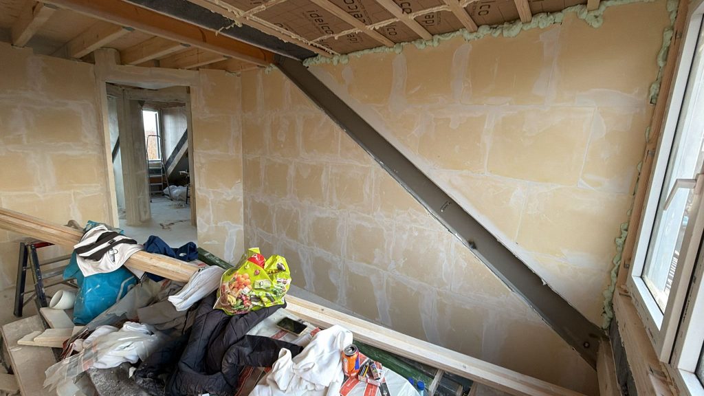 gipsblokken muur kamer in tilburg