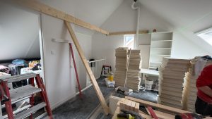 plaatsen van tussenwanden